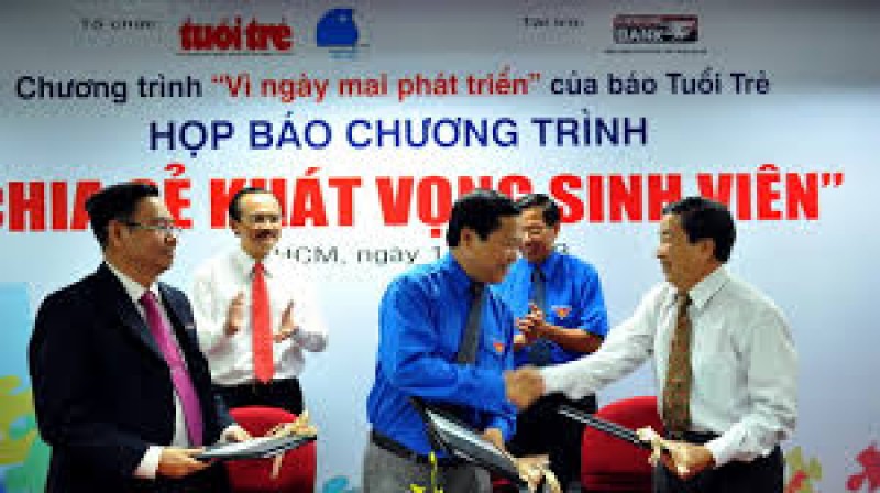 Chương trình hỗ trợ vay vốn Chia sẻ khát vọng sinh viên