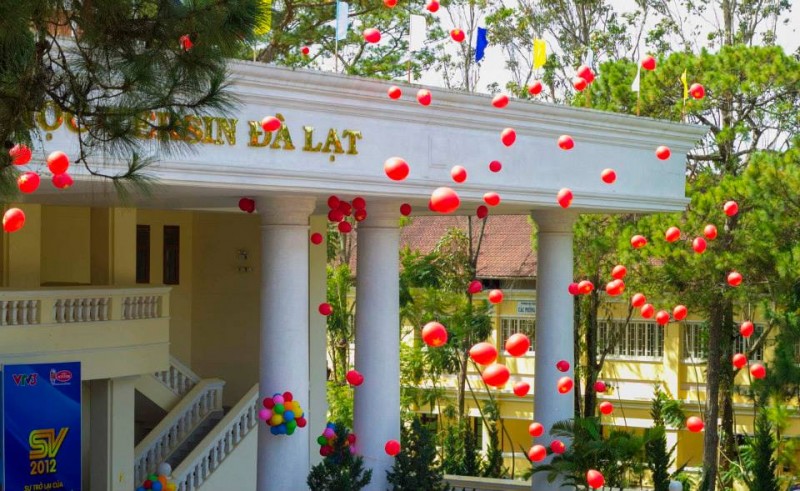 Trường THPT Yersin khai giảng năm học mới 2014 – 2015