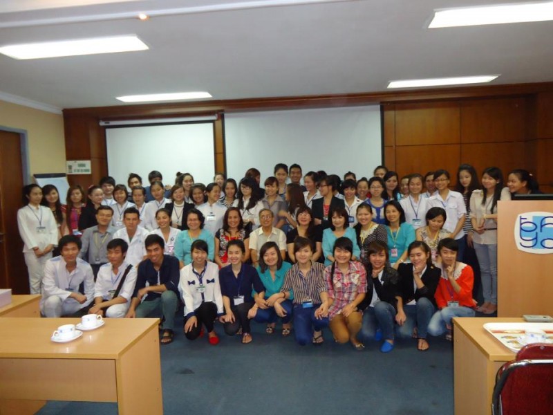 Sinh viên ngành Điều dưỡng trường Đại học Yersin Đà Lạt thực tập tại bệnh viện Đại học Y Dược Tp. Hồ Chí Minh