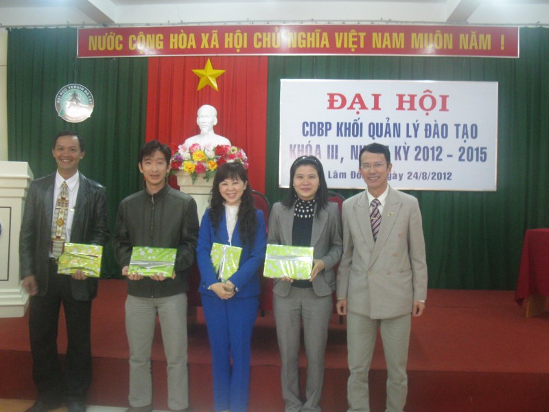 Đại hội Công đoàn bộ phận khối Quản lý đào tạo