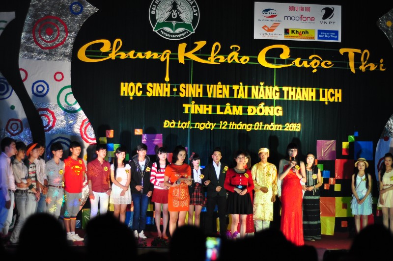 Chung khảo cuộc thi “HSSV Tài năng – Thanh lịch” tỉnh Lâm Đồng