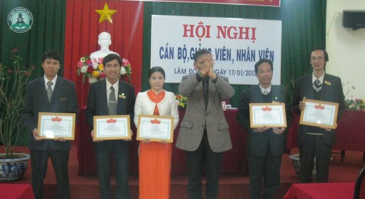 Hội nghị cán bộ, giảng viên, chuyên viên, nhân viên trường Đại học Yersin Đà Lạt