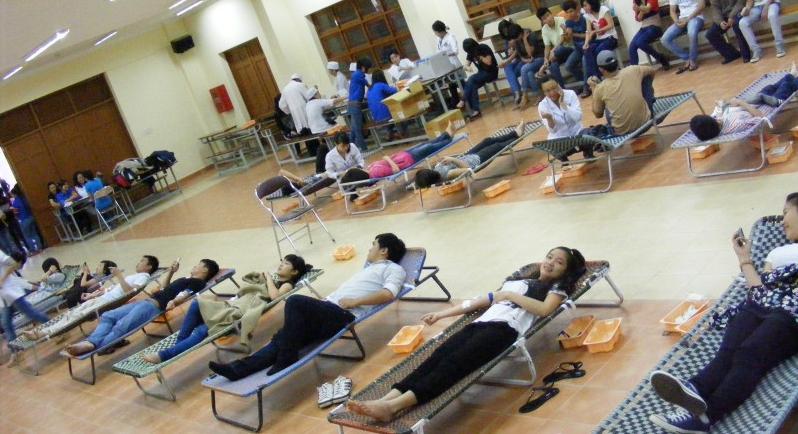 Hiếu máu tình nguyện đợt 2 – Năm 2012