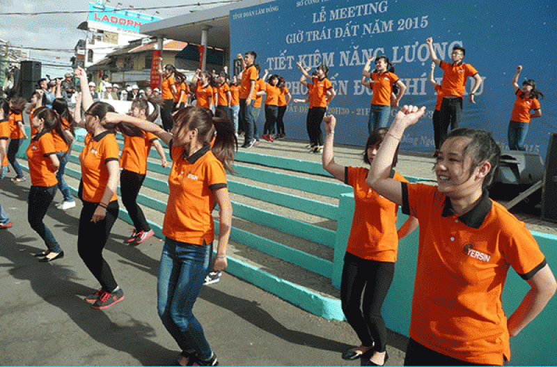 “Yersiners’ Day 2015” – Tự hào tiến bước dưới cờ Đảng