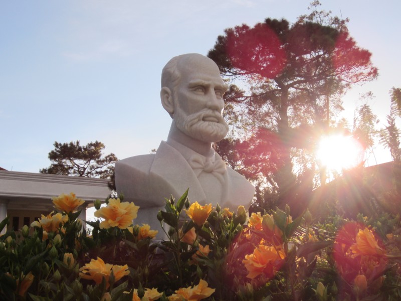 Chọn YERSIN. Tại sao?