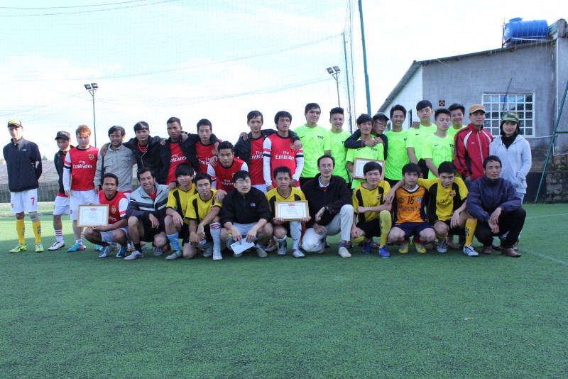 Giải bóng đá mini nam sinh viên trường Đại học Yersin Đà Lạt năm 2013