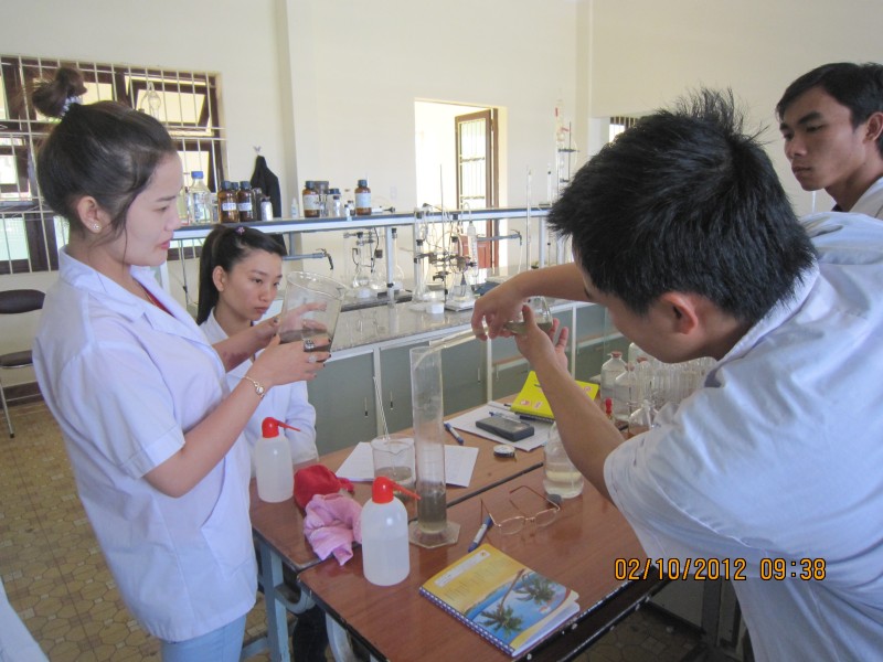 Xử lý phân hủy chất hữu cơ trong nước thải