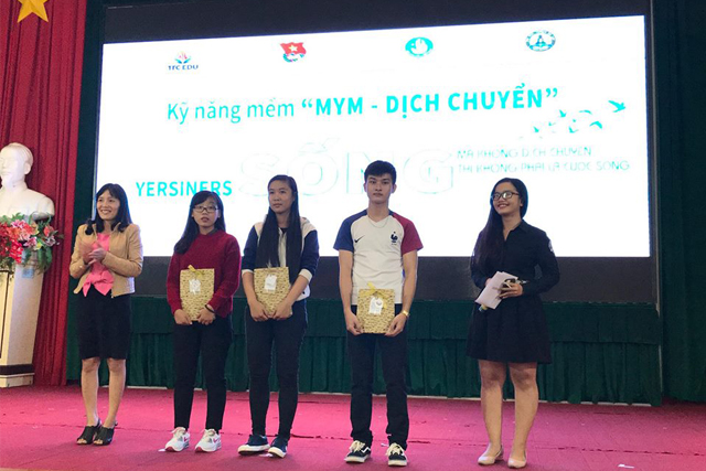 “MYM – Dịch chuyển” – Lớp học kỹ năng mềm cho tân sinh viên K14