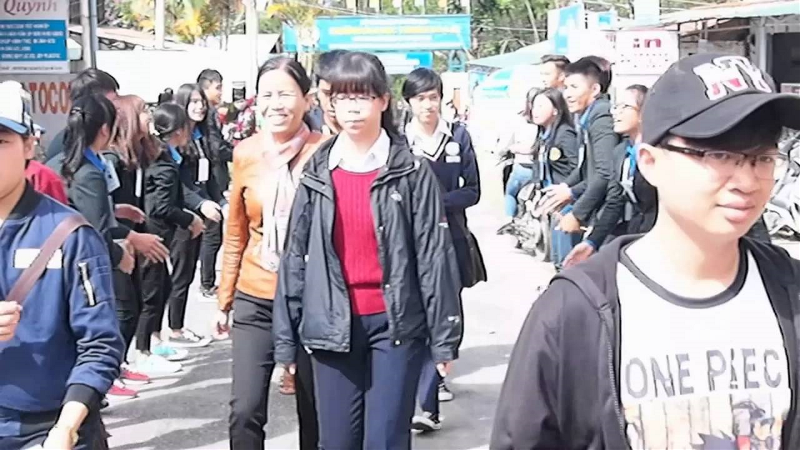 Video clip chương trình Tiếp sức Mùa thi 2016 tại trường Đại học Yersin Đà Lạt