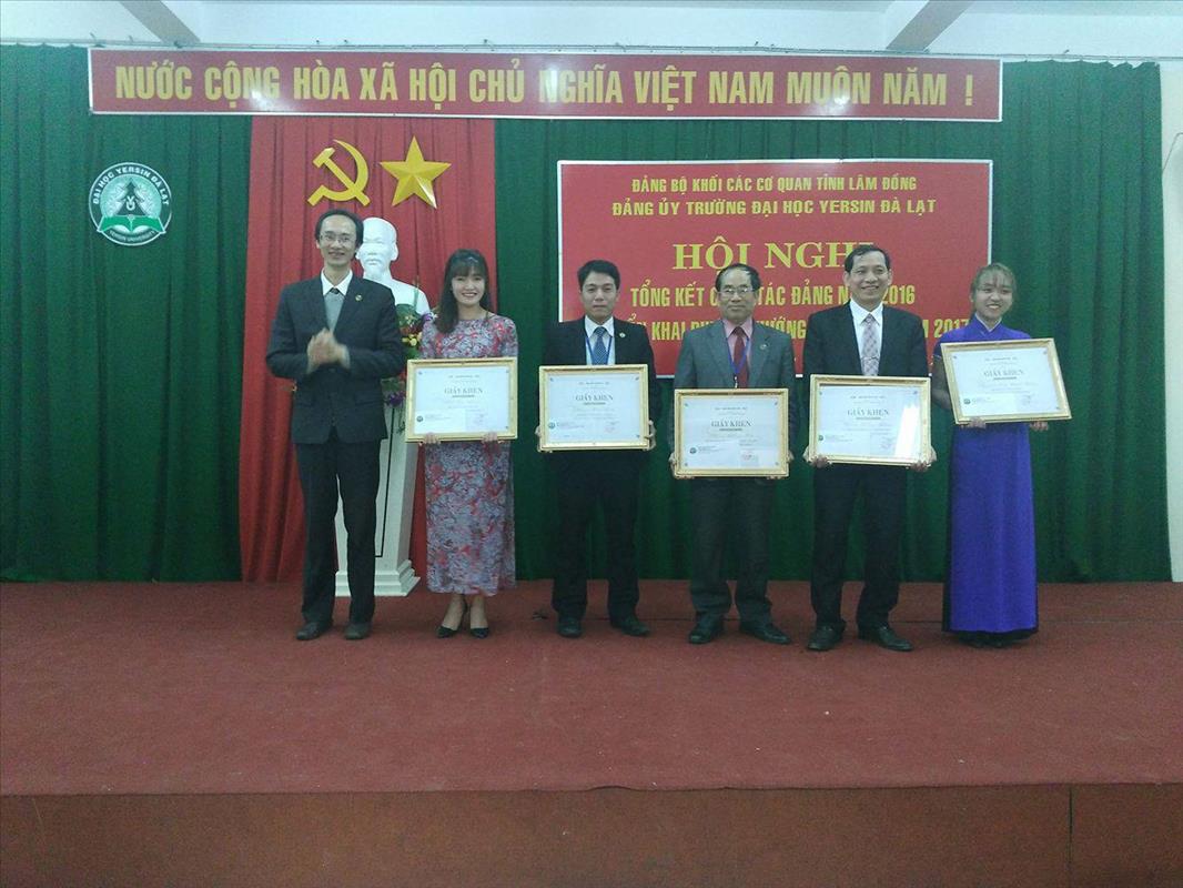 Hội nghị tổng kết công tác đảng năm 2016 và phương hướng, nhiệm vụ năm 2017