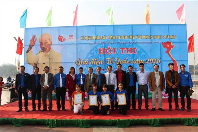 Đoàn trường Đại học Yersin đạt 02 giải Nhì trong Liên hoan “Giai điệu Tổ quốc”