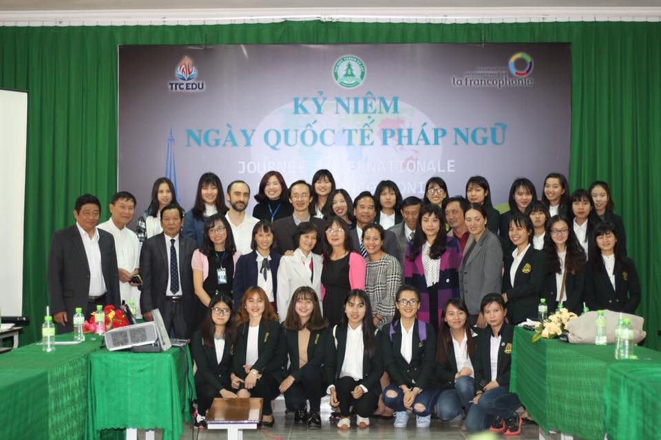 Rộn ràng ngày hội của những người yêu tiếng Pháp