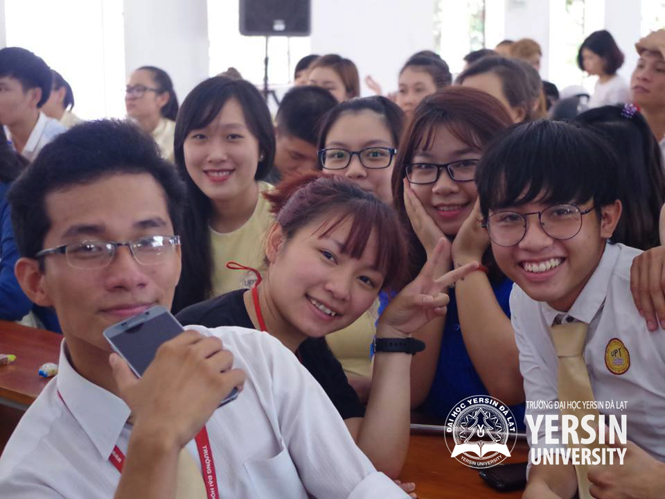 Lê Nguyễn Hoài Thương – Niềm đam mê khởi nghiệp của tuổi trẻ