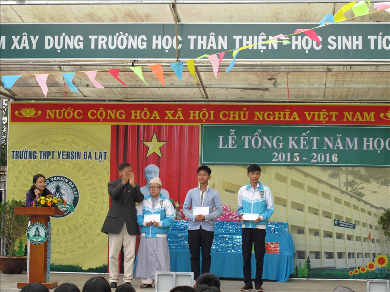 Trường THPT Yersin tổ chức Lễ tổng kết năm học 2015 – 2016