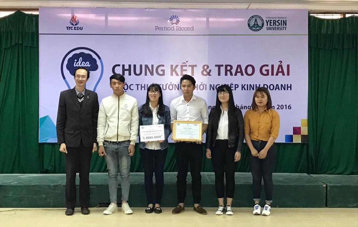 Chung kết và trao giải cuộc thi Ý tưởng khởi nghiệp kinh doanh 2016