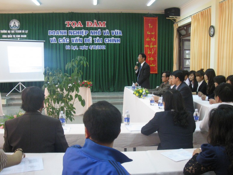 Tọa đàm Doanh nghiệp vừa và nhỏ và các vấn đề tài chính