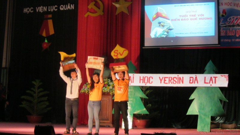 Đoàn trường Đại học Yersin Đà Lạt đạt giải Nhất hội thi Tuổi trẻ với biển đảo quê hương