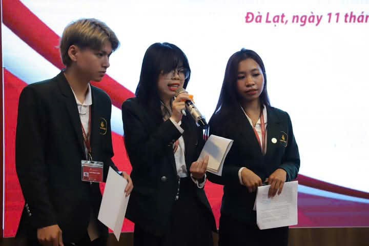 Tô Quỳnh Trang – Yersiner Công nghệ sinh học nhiệt huyết, năng động