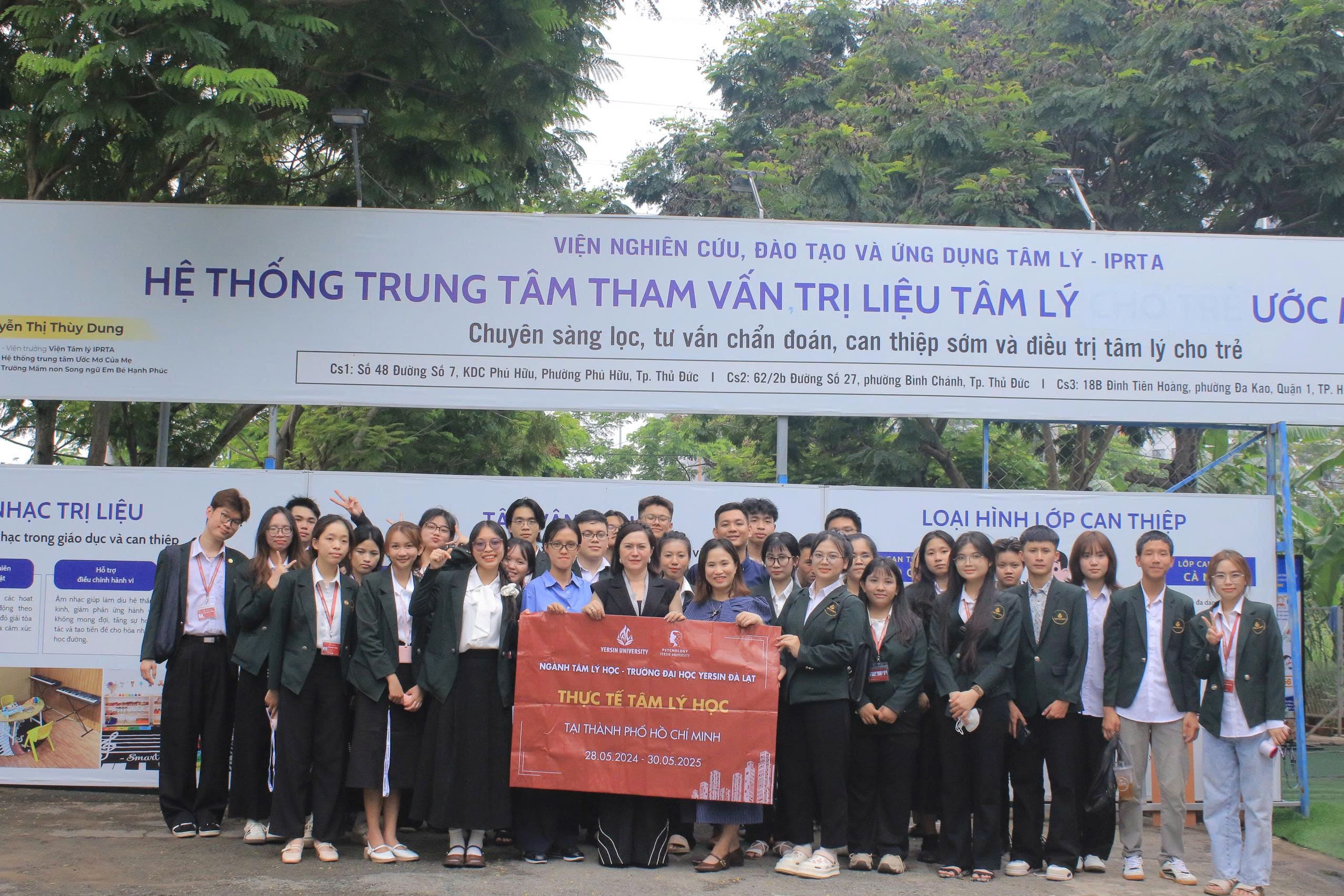 Yersiners Tâm lý học K21 trải nghiệm thực tế tại TP. Hồ Chí Minh