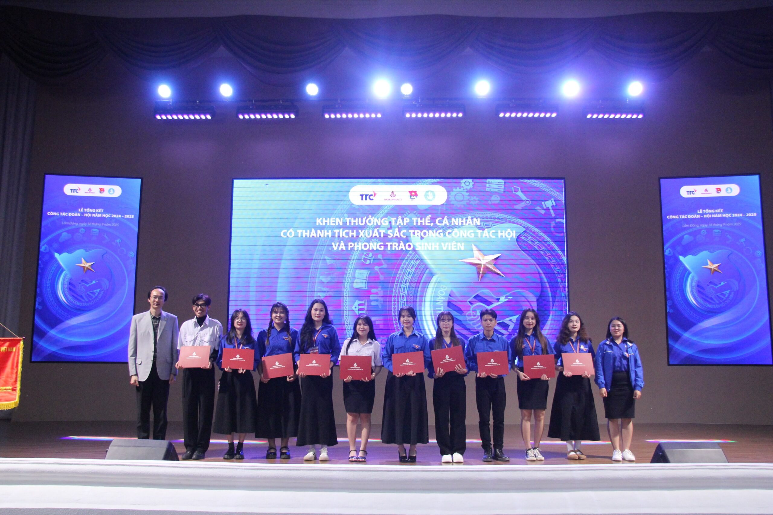 Tổng kết công tác Đoàn – Hội YersinUni năm hoc 2024 – 2025