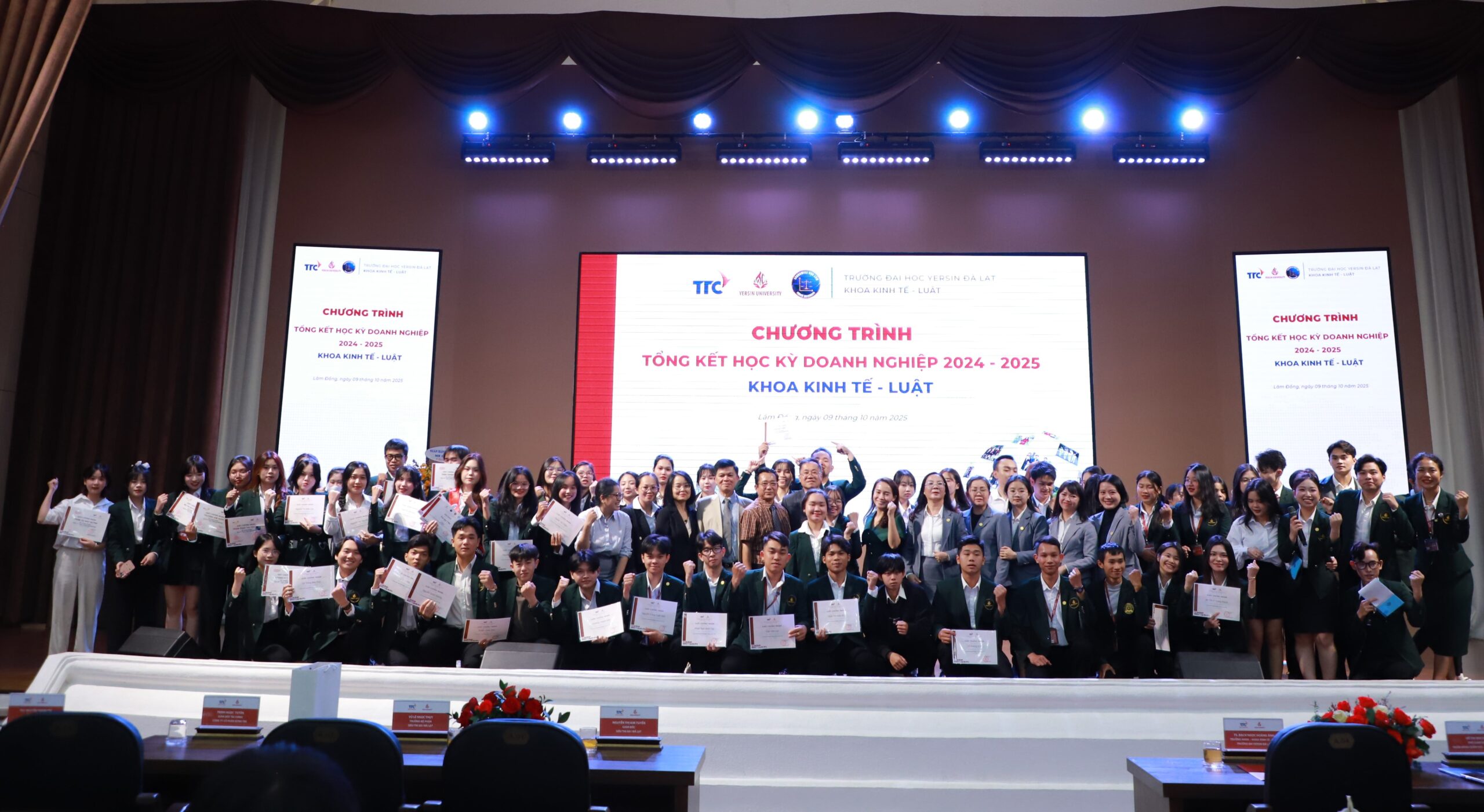 Tổng kết “Học kỳ doanh nghiệp” Khoa Kinh tế – Luật YersinUni 2025