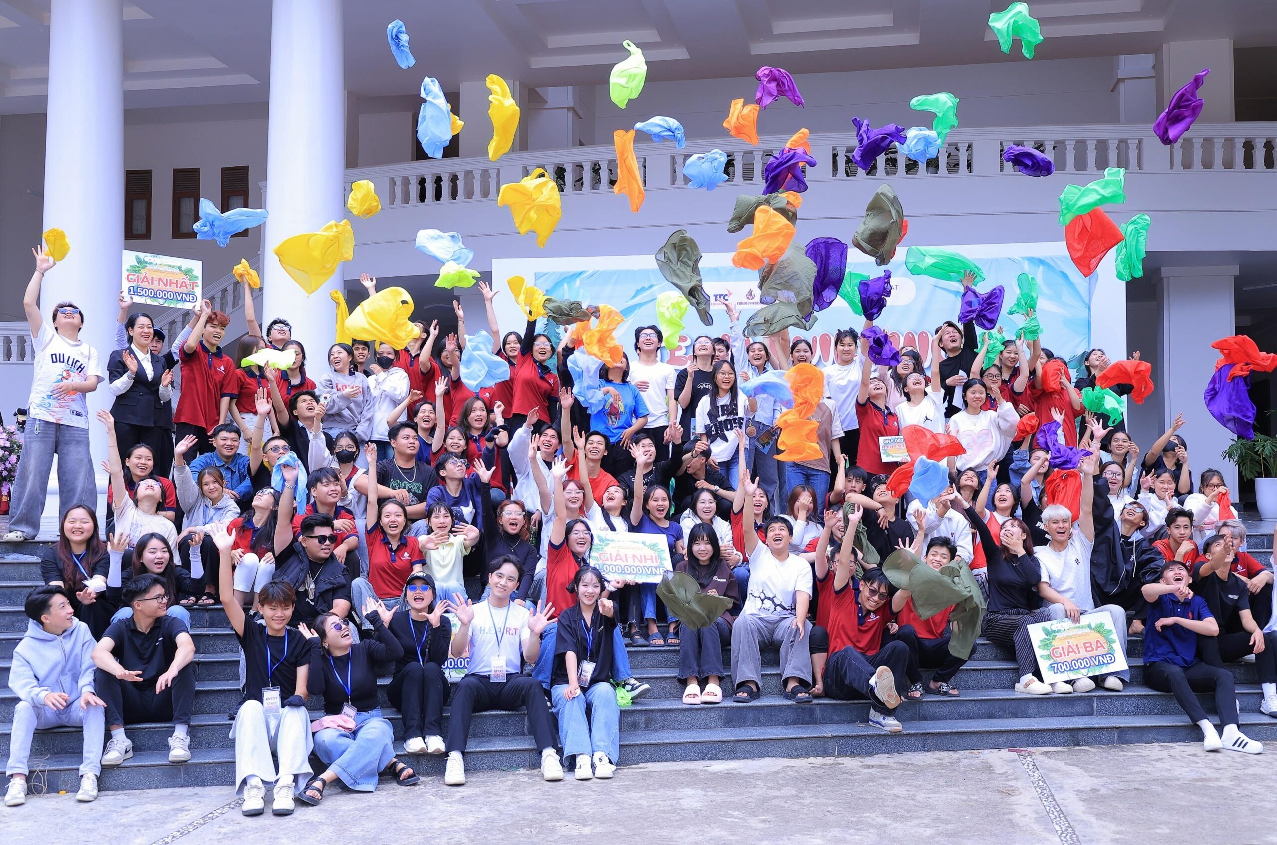 Khoa Du lịch YersinUni chào đón tân sinh viên Khóa 22