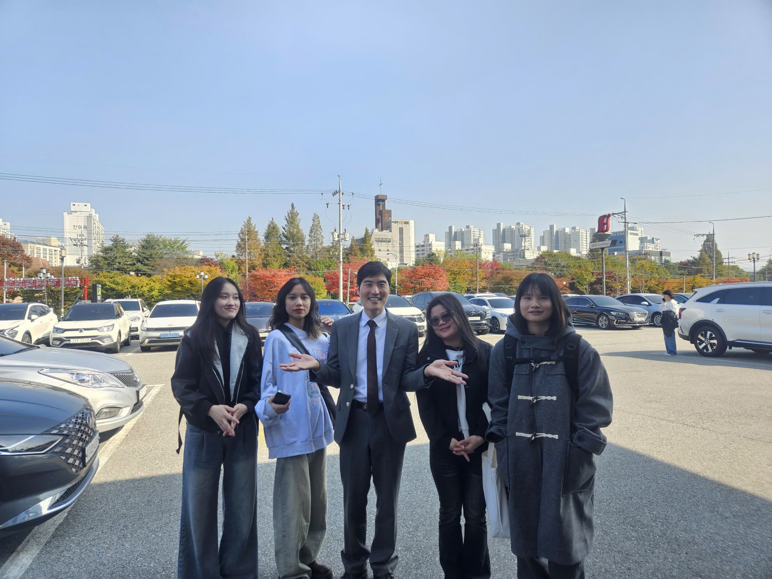 YersinUni thăm đối tác và sinh viên đang trải nghiệm “Học kỳ nước ngoài” tại Hàn Quốc