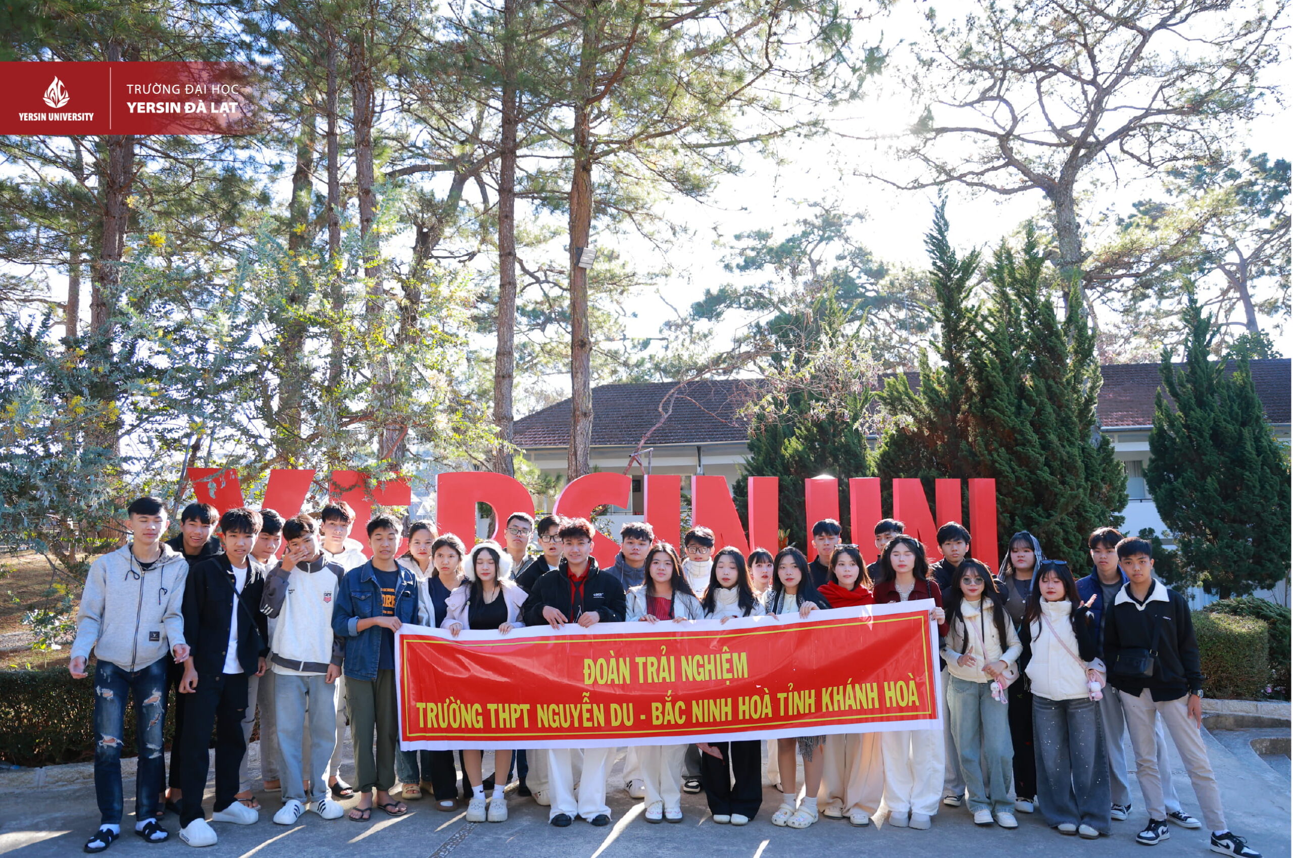 THPT Nguyễn Du – Khánh Hòa khám phá 27 ngành học tại YersinUni