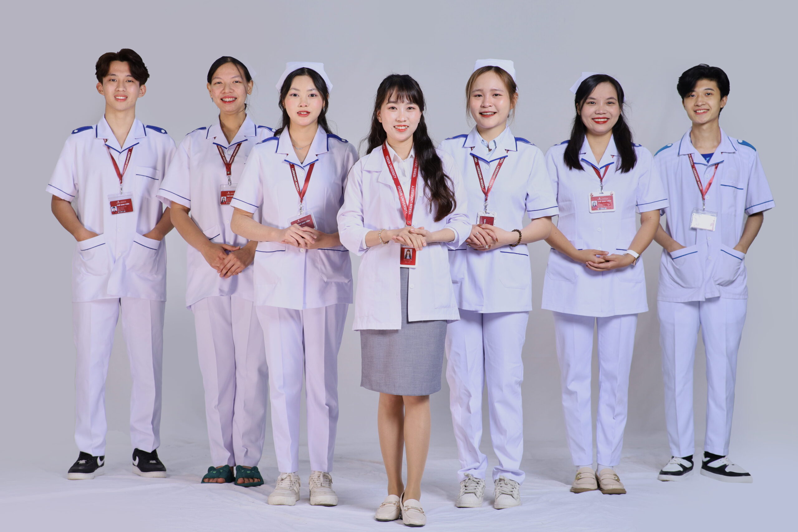 Thông báo tuyển sinh liên thông hệ chính quy từ trung cấp, cao đẳng lên đại học Ngành Dược học và Điều dưỡng năm 2026