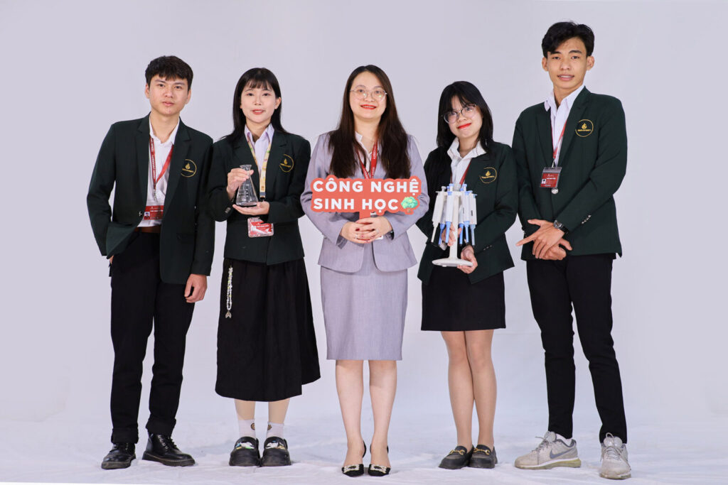 Ngành công nghệ sinh học có dễ xin việc không?