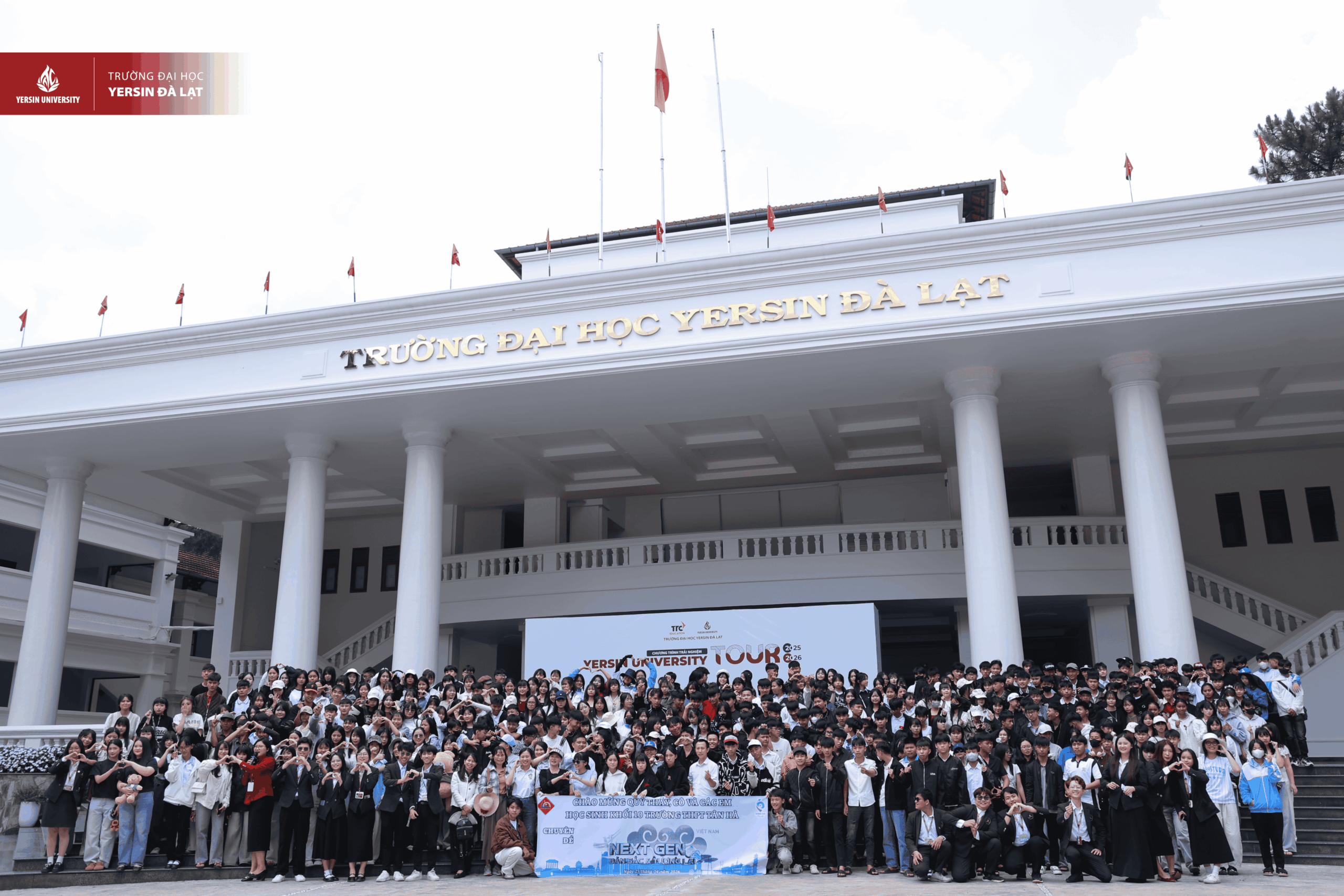 Học sinh THPT Tân Hà, Lâm Đồng trải nghiệm làm sinh viên YersinUni