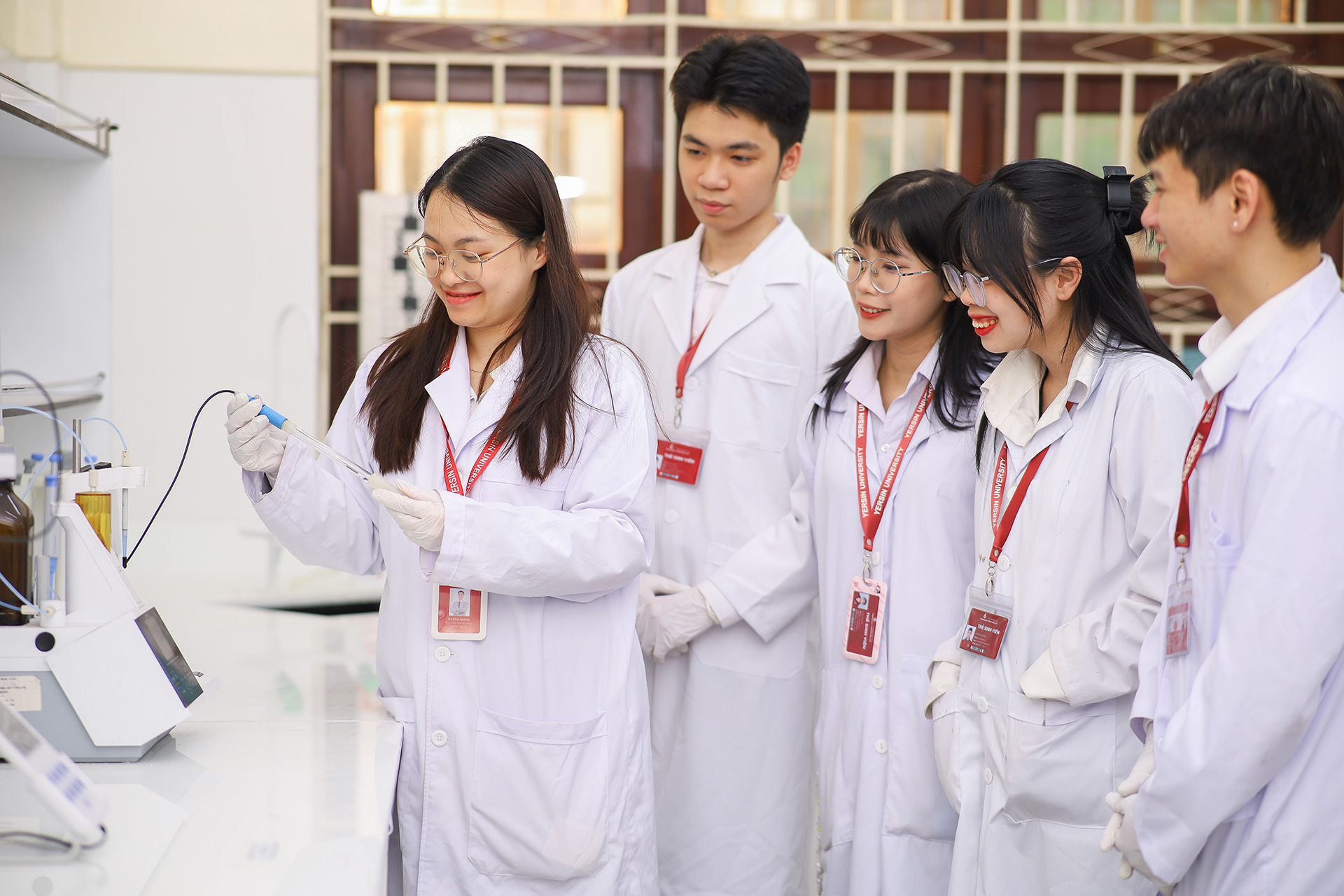 Sinh viên ngành Công nghệ sinh học ra trường thường làm ở đâu?